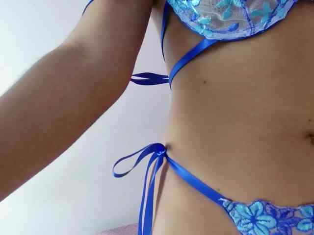 Hornysweetebony webcam