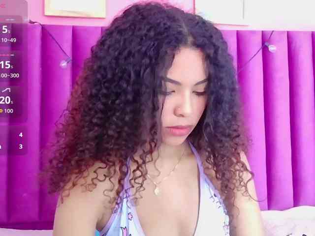 Hornysweetebony webcam