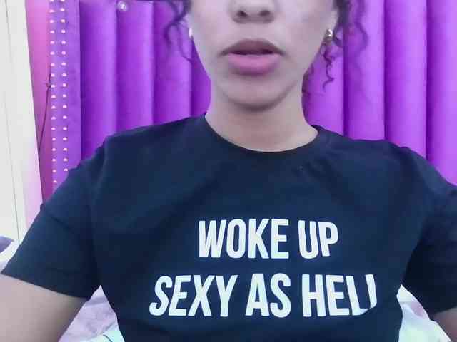 Hornysweetebony webcam