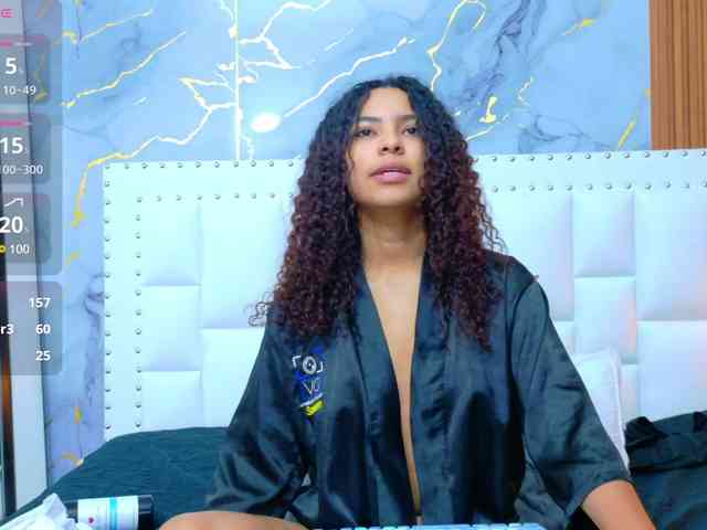 Hornysweetebony webcam