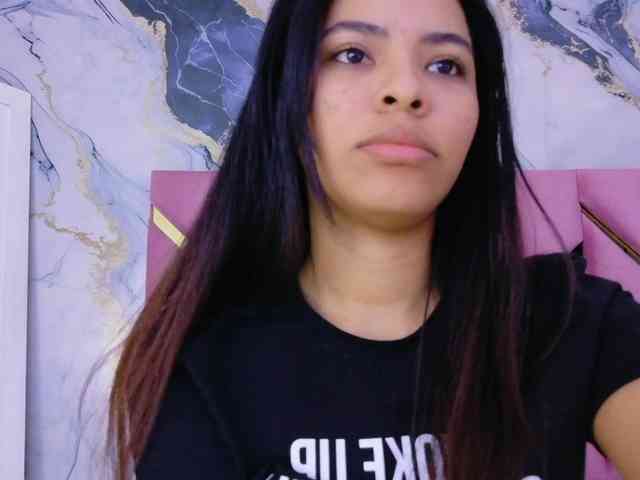 Hornysweetebony webcam