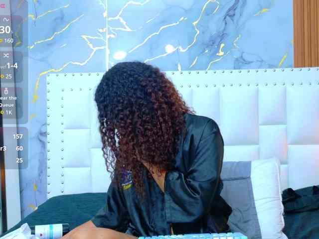 Hornysweetebony webcam