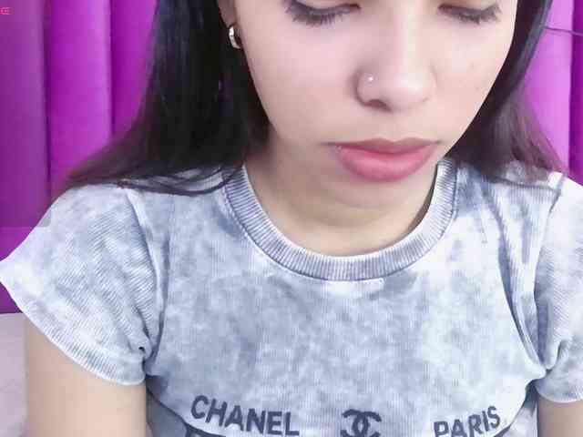 Hornysweetebony webcam