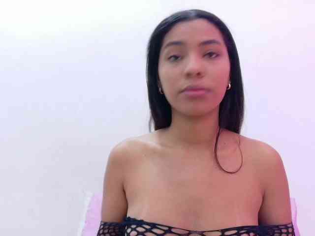 Hornysweetebony webcam