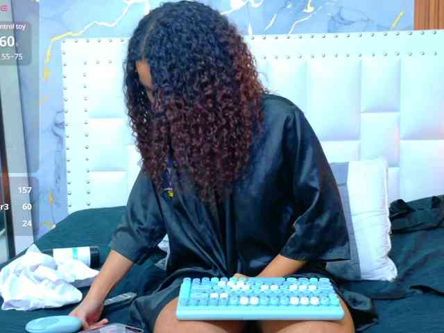 Hornysweetebony