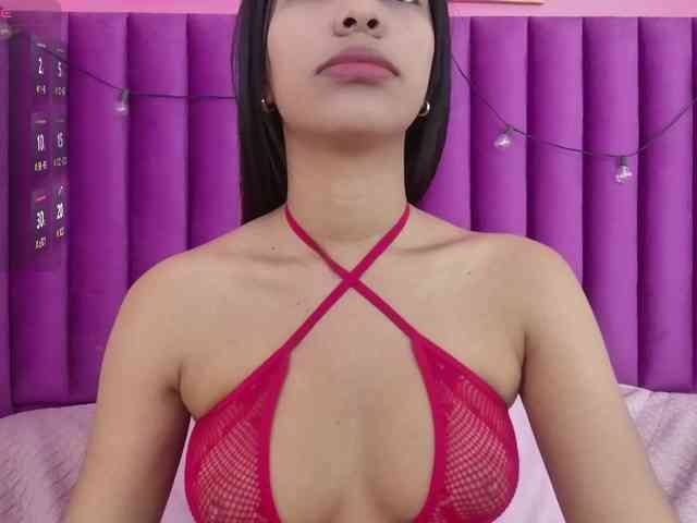 Hornysweetebony webcam