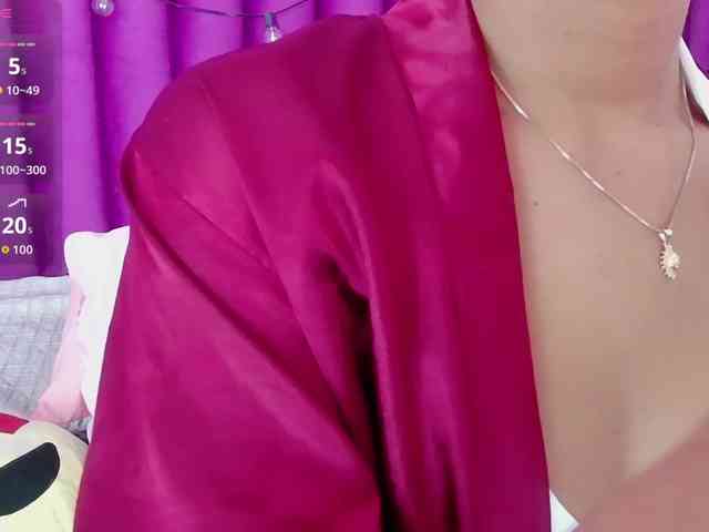 Hornysweetebony webcam