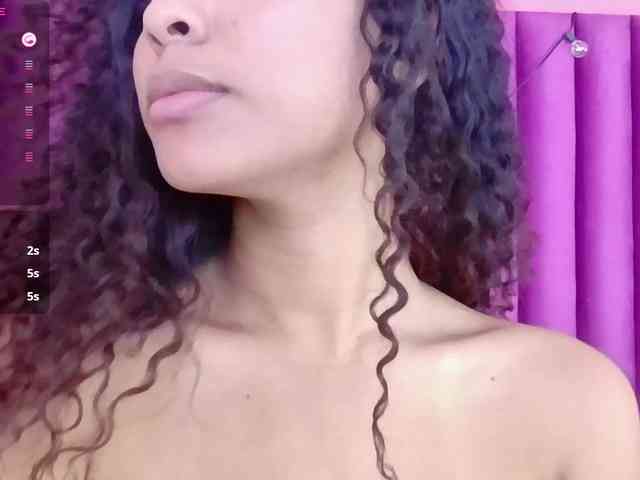 Hornysweetebony webcam