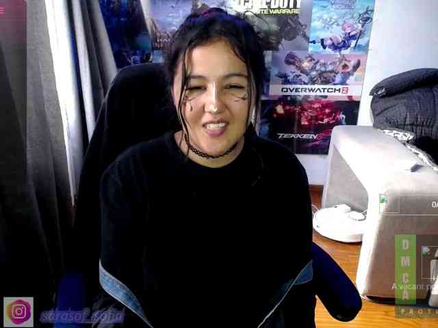 sara-sof webcam
