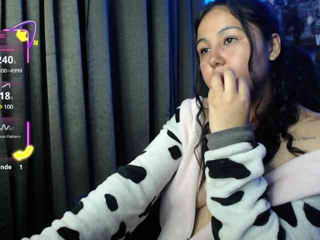 sara-sof webcam