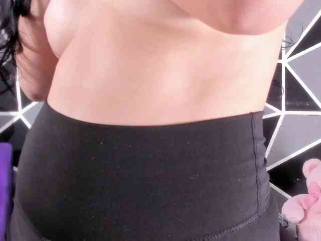MONICA-ANDRADE webcam