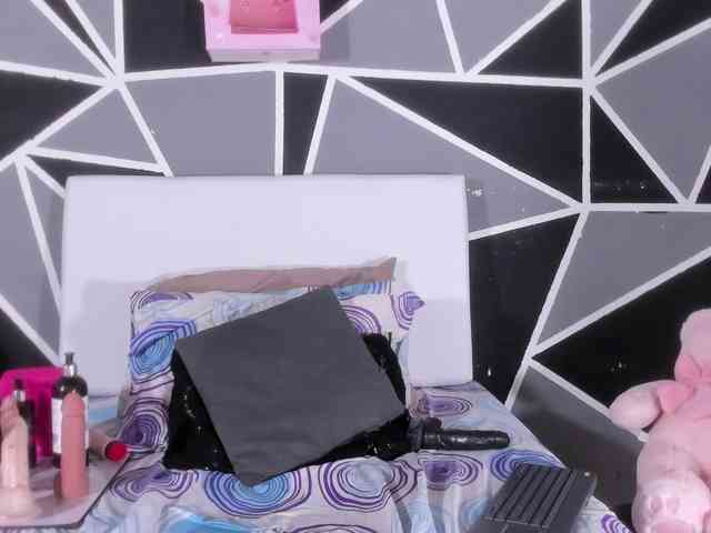 MONICA-ANDRADE webcam