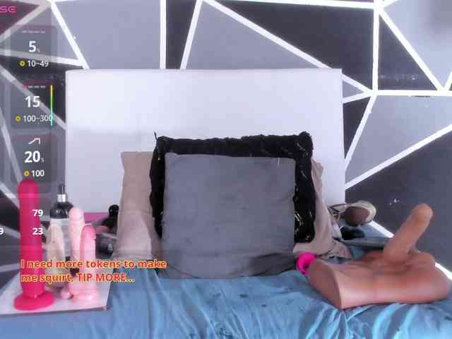 MONICA-ANDRADE webcam