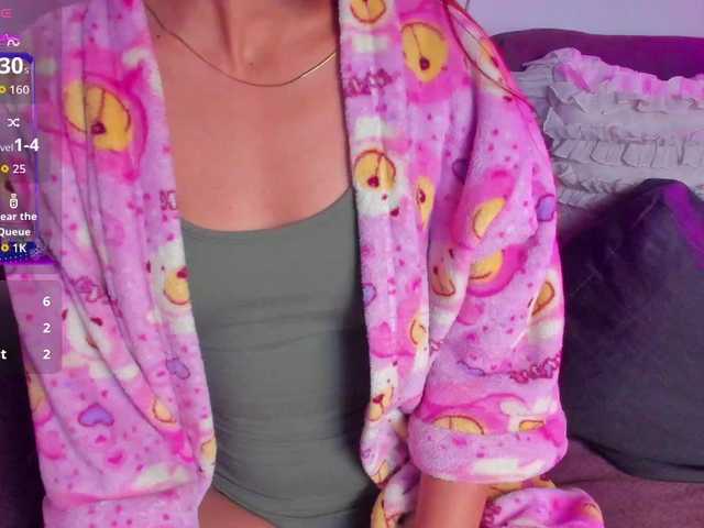 ashley-jenner's BongaCams show and profile