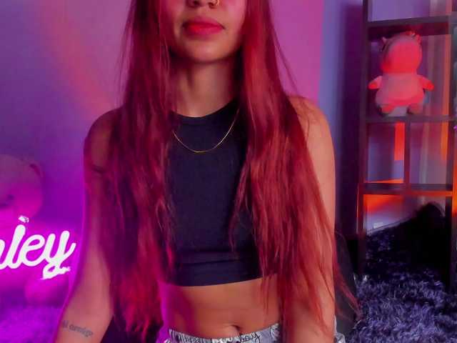 ashley-jenner webcam