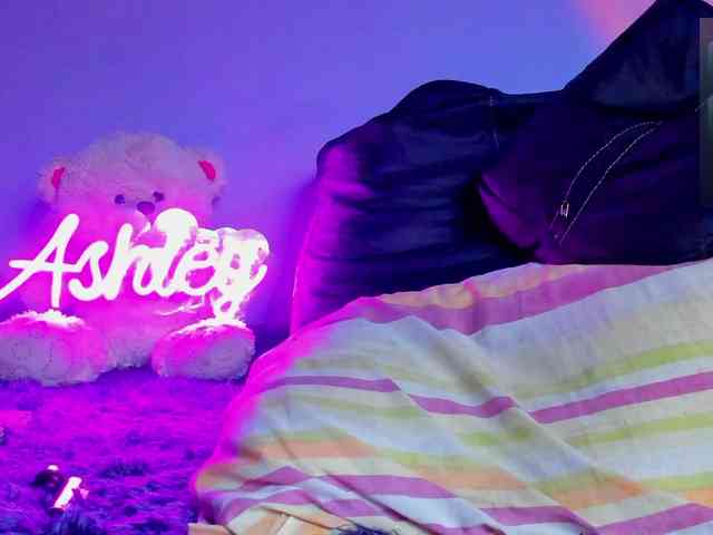 ashley-jenner webcam