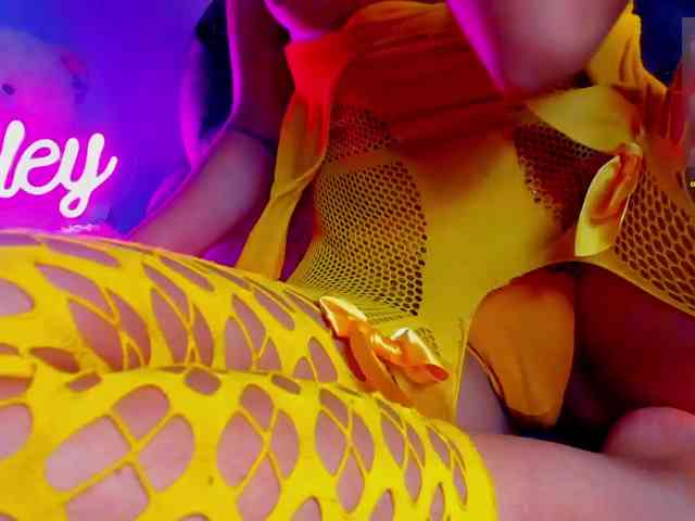 ashley-jenner webcam