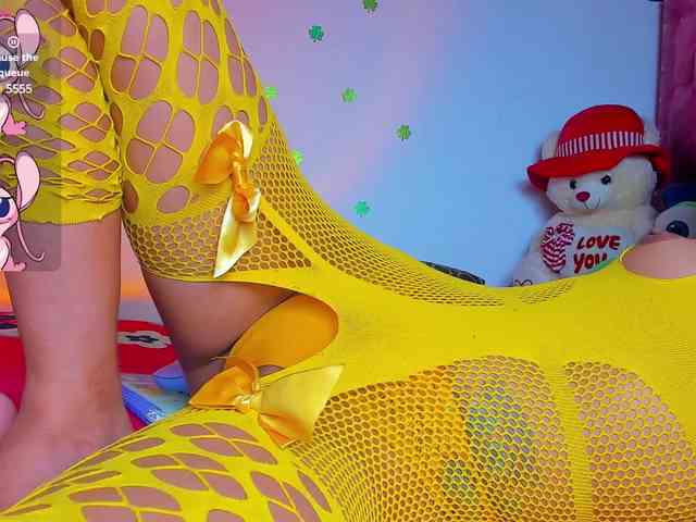 ashley-jenner webcam