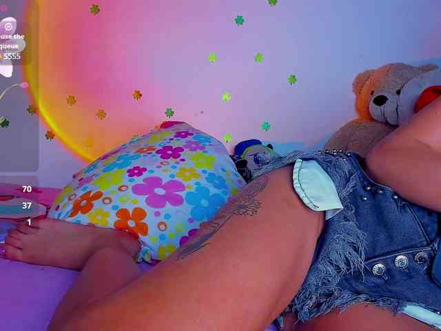 ashley-jenner webcam