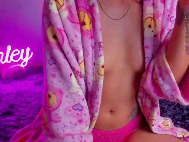 ashley-jenner webcam