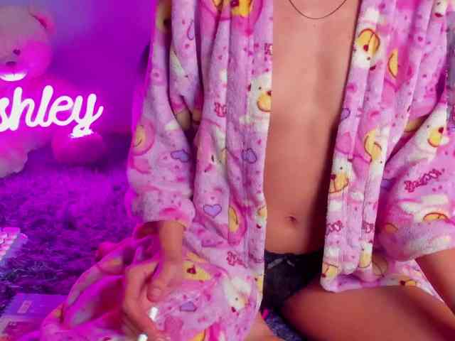 ashley-jenner webcam