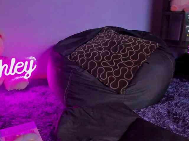 ashley-jenner webcam