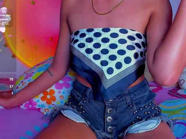 ashley-jenner webcam