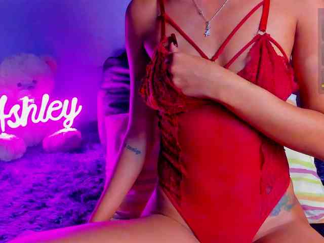 ashley-jenner webcam