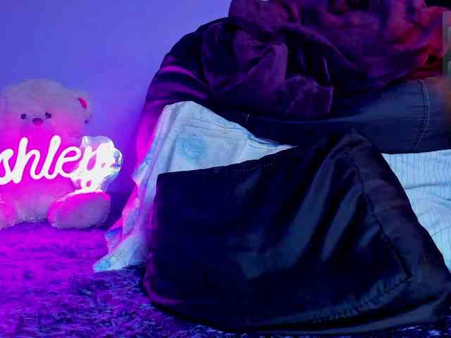 ashley-jenner webcam