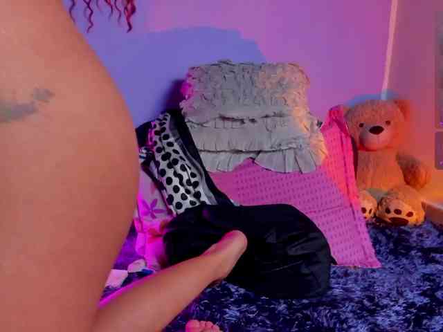 ashley-jenner webcam