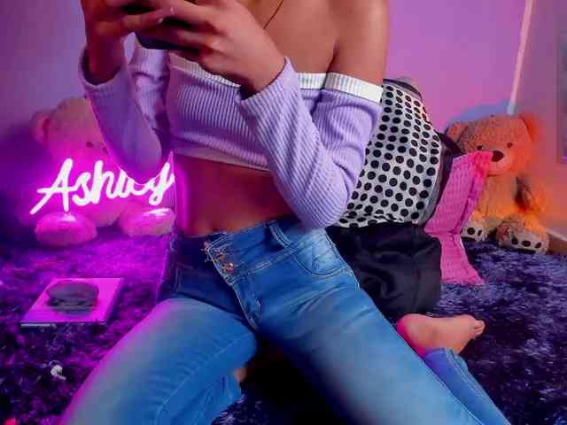 ashley-jenner webcam