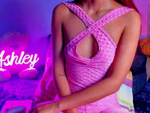 ashley-jenner webcam