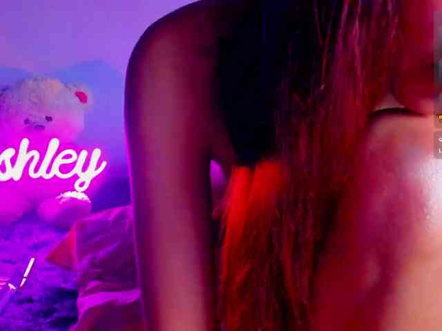 ashley-jenner webcam