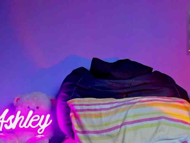 ashley-jenner webcam