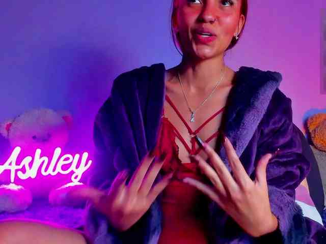 ashley-jenner webcam