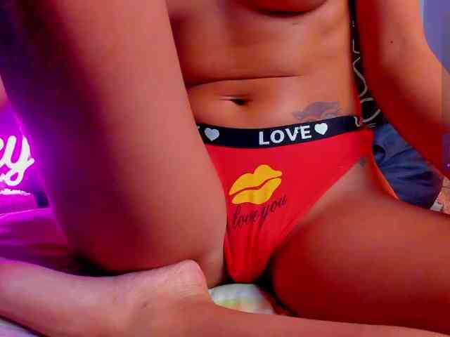 ashley-jenner webcam