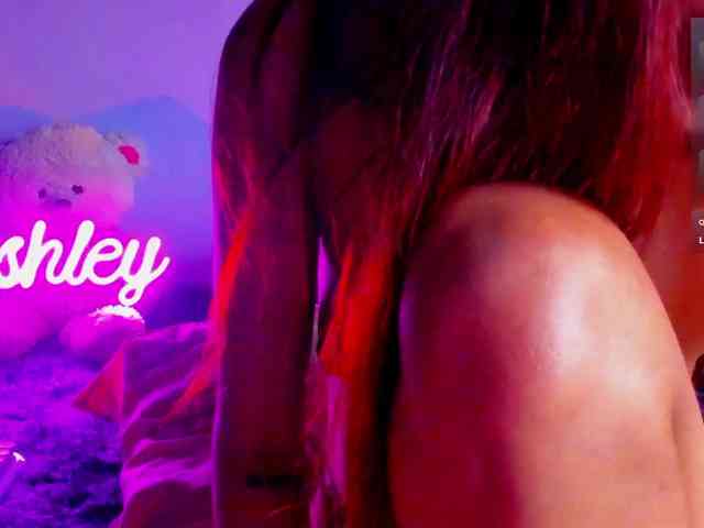 ashley-jenner webcam