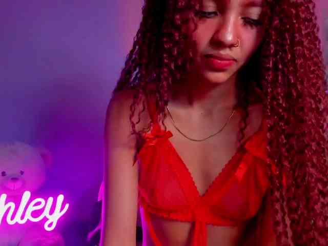 ashley-jenner webcam