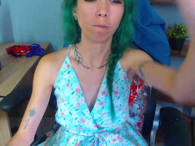 ErikaStevens webcam