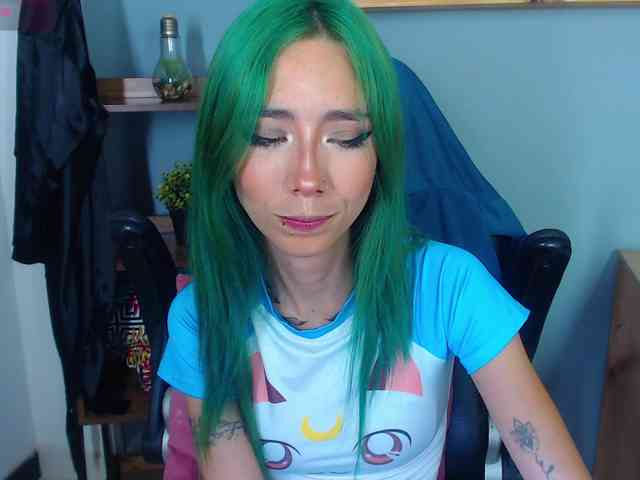 ErikaStevens webcam