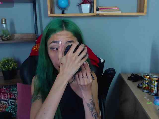 ErikaStevens webcam