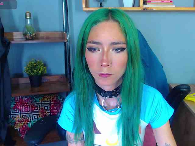 ErikaStevens webcam