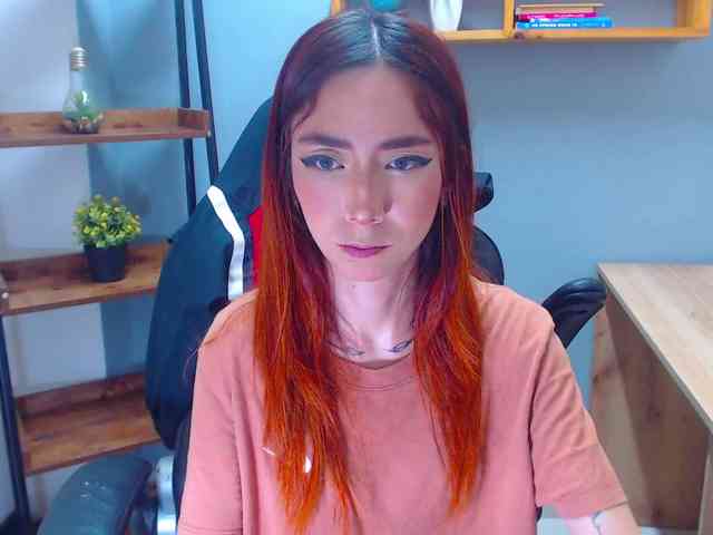 ErikaStevens webcam