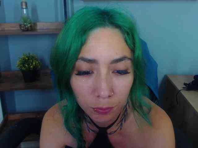 ErikaStevens webcam