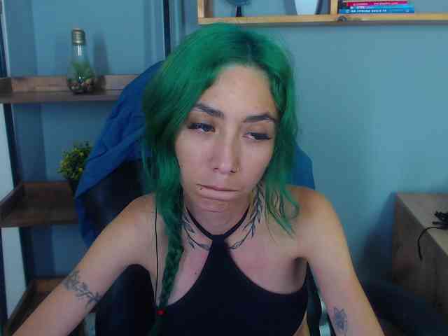ErikaStevens webcam