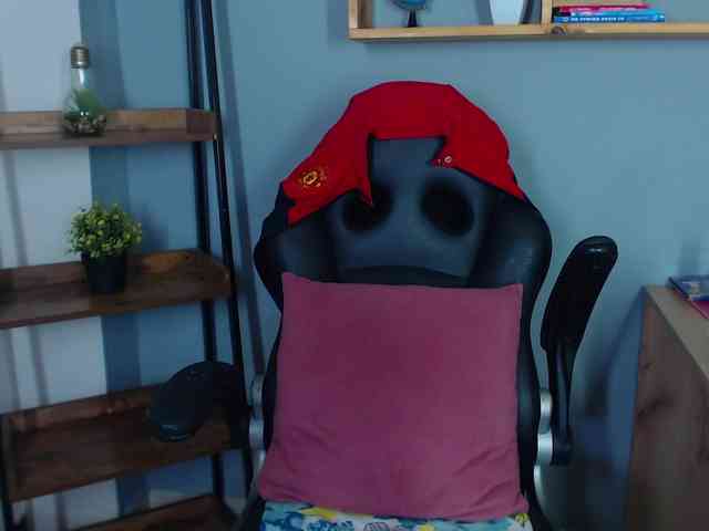 ErikaStevens webcam