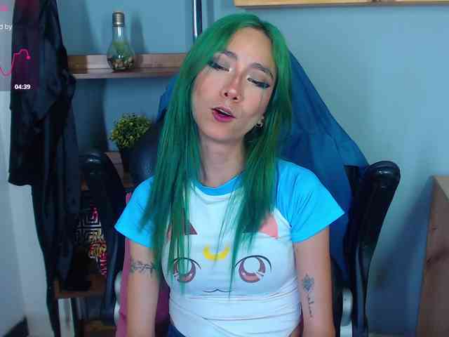 ErikaStevens webcam