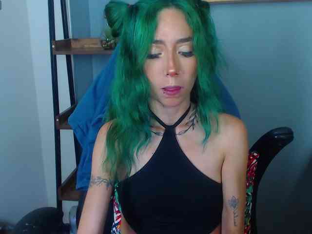ErikaStevens webcam