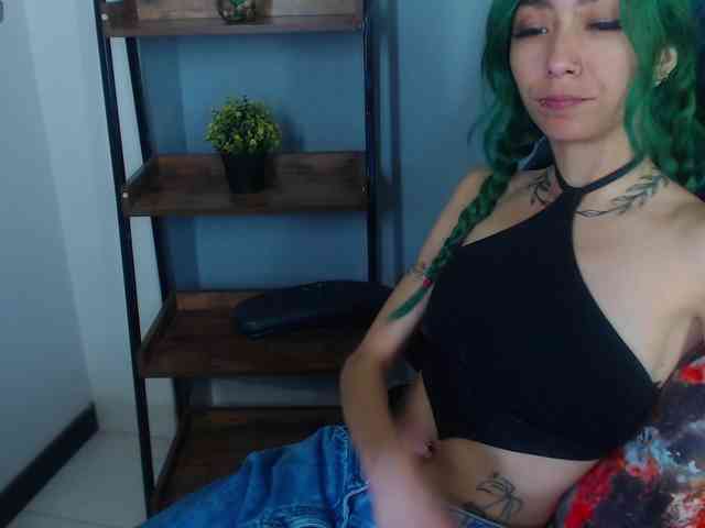 ErikaStevens webcam