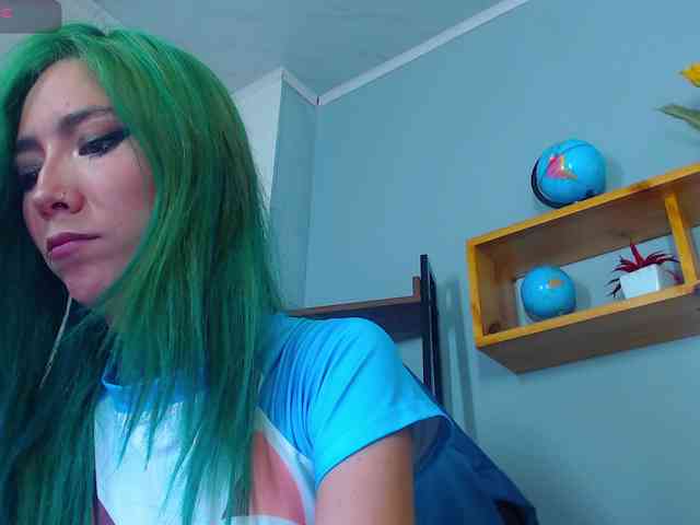 ErikaStevens webcam